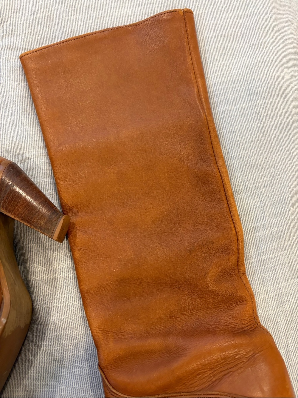 Frye Women's Tan Leather Pointed-Toe Heeled Boots - Picture 6 of 9
